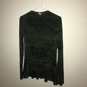 Annie Turbin Dark Green Top Flower Pattern